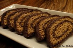 Peanut-Butter-Chocolate-Pinwheel