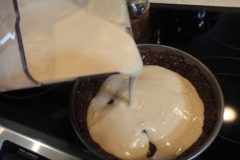 White-Chocolate-Caramel-Cheesecake-10