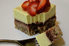 Lemonberry-Coconut-Bar-with-Lemon-Frosting