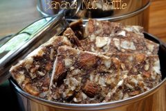 BANANA-NUT-BRITTLE