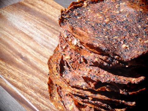 Tomato-and-Sesame-Wraps