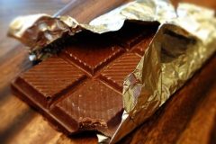 Chocolate-Mint-Crunch-Coconut-Bark