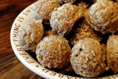 Salted-Caramel-Macaroons111