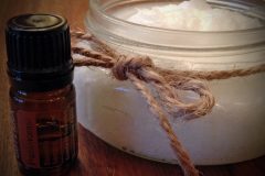 Frankincense-Coconut-Oil-Moisturizer