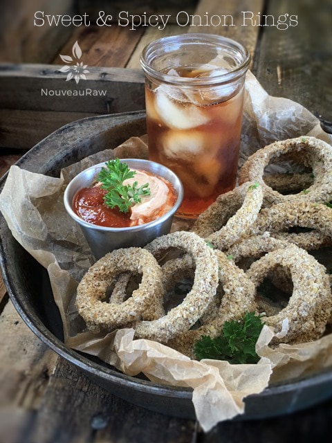 Sweet-&-Spicy-Onion-Rings-feature