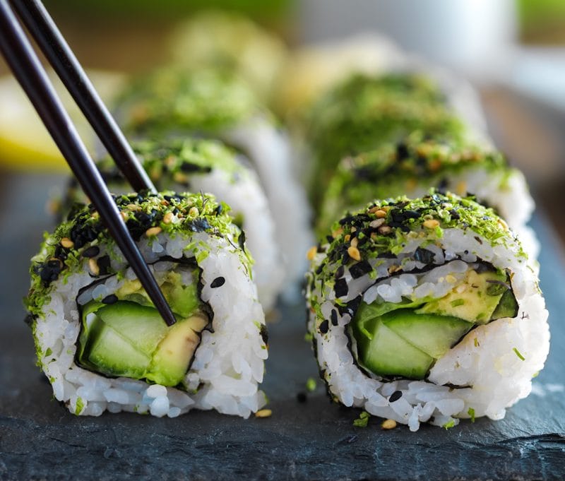 vegan-sushi-with-rice