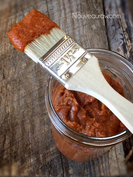 raw vegan rich and delicious BBQ sauce 