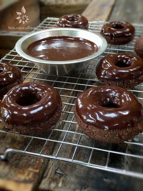 allowing the ganache frosting to set up when making the raw vegan gluten-free Sunday Morning Chocolate Doughnuts