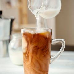 cold-pressed-coffee-with-almond-milk