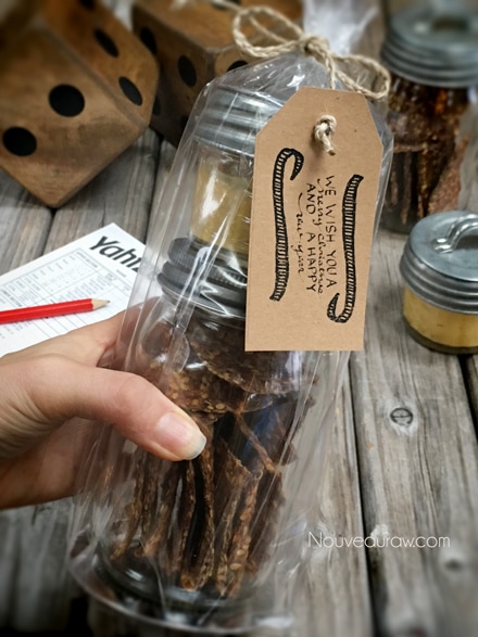 creating a gift tag for my jar of raw vegan dehydrated Mexican Flax Crackers 