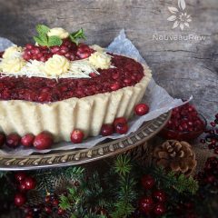 Raw vegan pomegranate and cranberry cheesecake