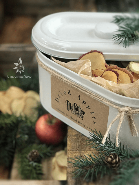 Dried-Apples in a gift tin