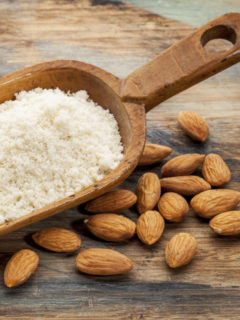 How to make almond flour from whole almonds