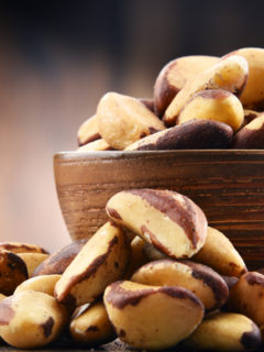 brazil-nuts-in-a-wooden-bowl