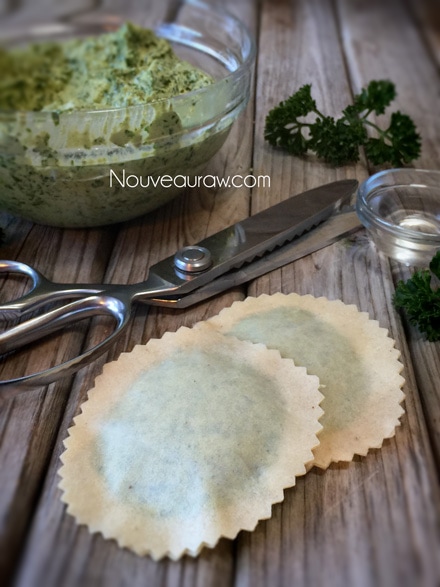 a completed look of the Spinach-&-Sunflower-Cheese-Ravioli