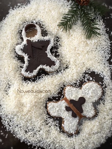 decorated Hum Mud Gingerbread Men cookies