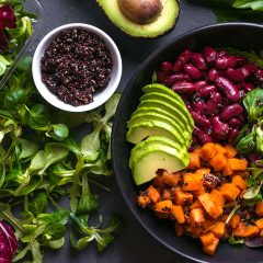 how-to-build-a-delicious-salad