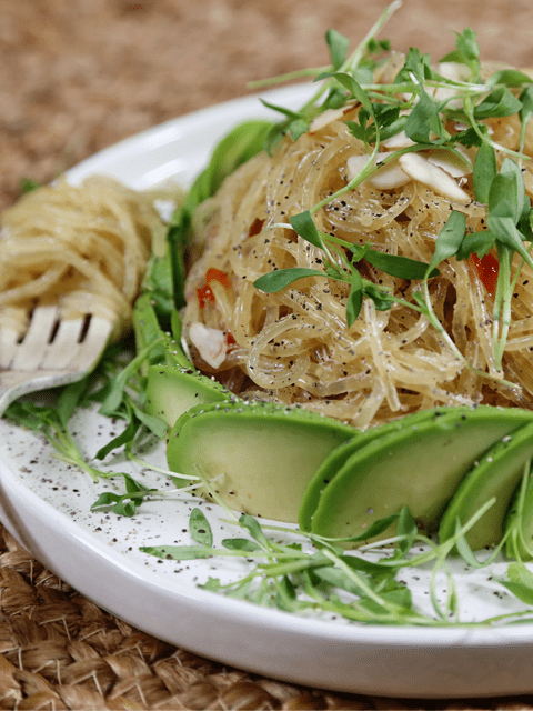 raw and gluten-free kelp noodles with almond butter miso sauce from Nouveau Raw