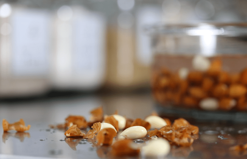 How to soak almonds