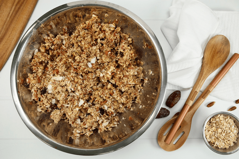 Nutty-Gingerbread-Muesli--ingredients-mixed-together