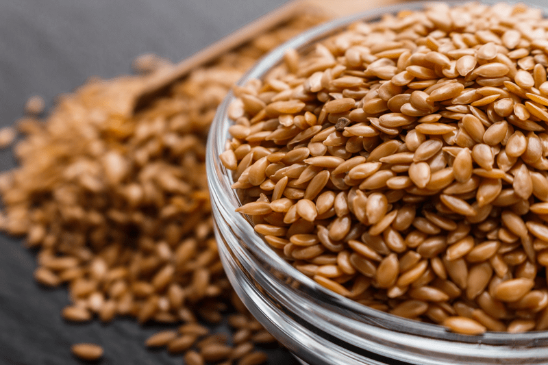 flaxseeds-up-close-in-a-glass-bowl