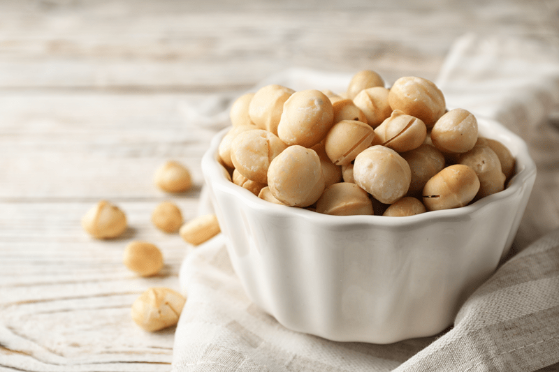fresh-macadamia-nuts-in-a-bowl-800