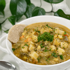 vegan gluten-free oil-free starch solution approved creamy cauliflower vegetable soup