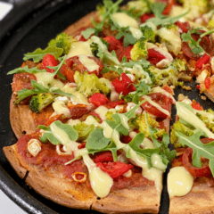 vegan gluten-free oil-free quinoa pizza crust